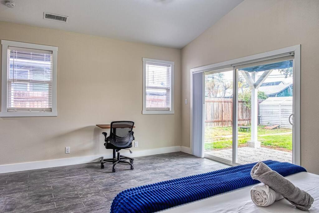 4Br Victorian Walk To Uc Davis & Shriner Med Cen Villa Sacramento Exterior photo