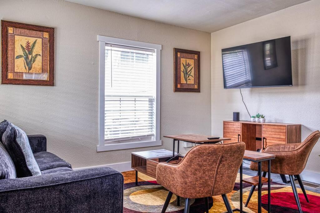 4Br Victorian Walk To Uc Davis & Shriner Med Cen Villa Sacramento Exterior photo