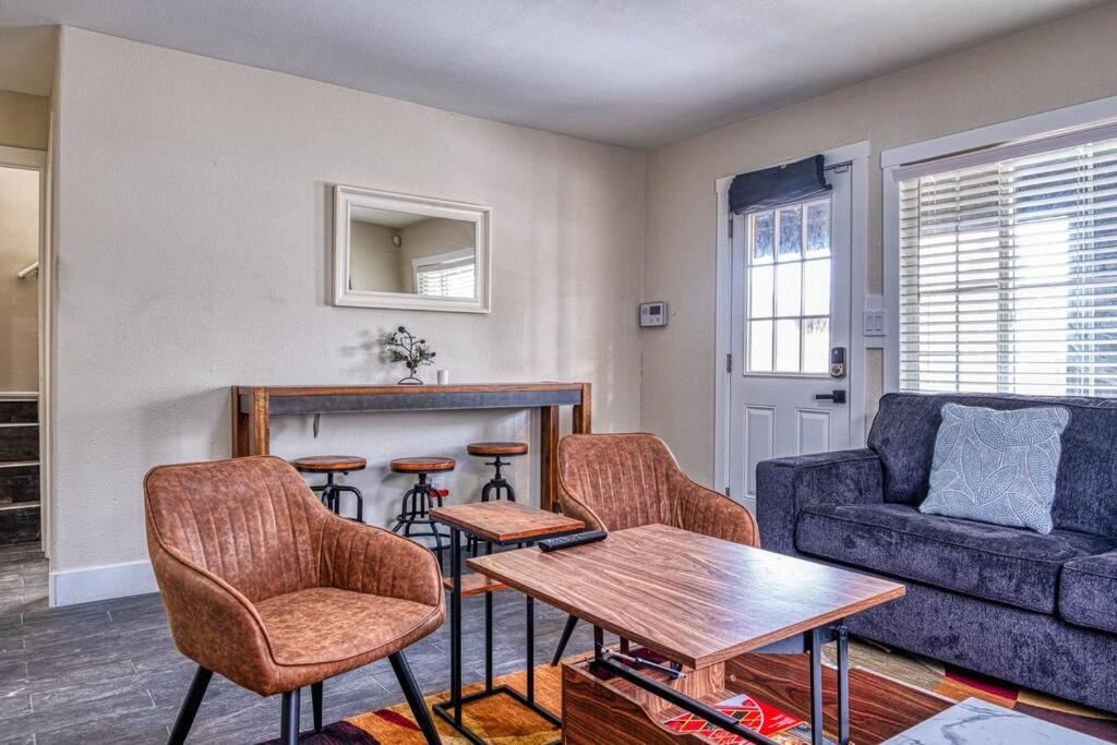 4Br Victorian Walk To Uc Davis & Shriner Med Cen Villa Sacramento Exterior photo