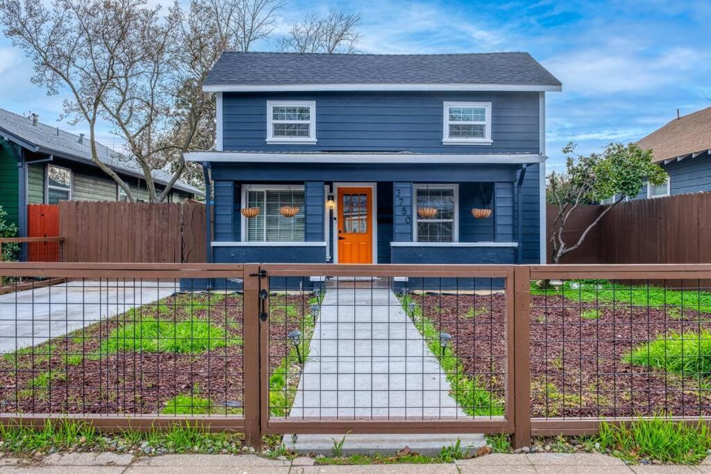 4Br Victorian Walk To Uc Davis & Shriner Med Cen Villa Sacramento Exterior photo